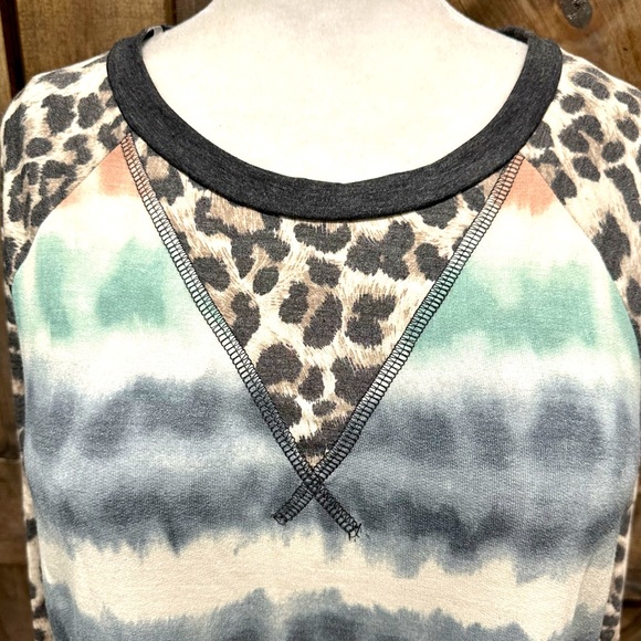 NWOT Vanilla Bay Long Sleeve Tie Dye & Leopard Top - Picture 6 of 16